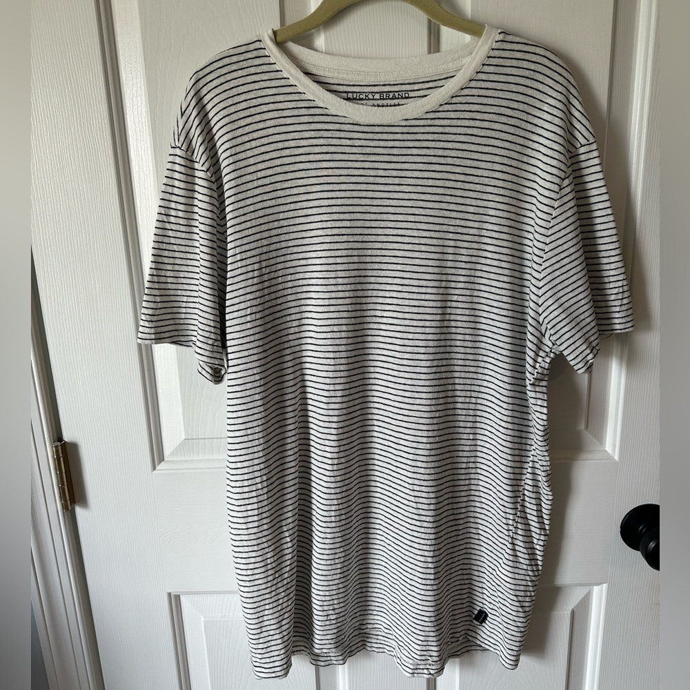Lucky Men’s striped T-shirt